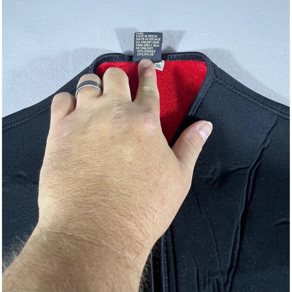 Fathom Seaflex Mens XL Shorty Wetsuit Black Red Neoprene Front‎ Zip Dive Suit